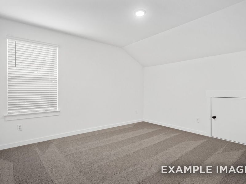 Spacious, unfurnished interior of a new home in Woods Crossing, Gallatin (Image 75).