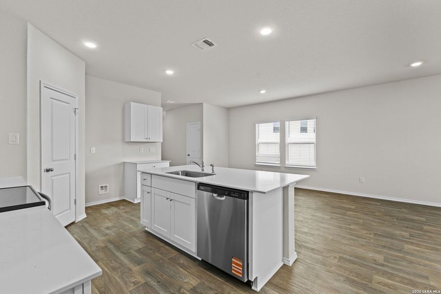 Furnished interior view inside a new home in Laurel Vistas, San Antonio (Image 5).