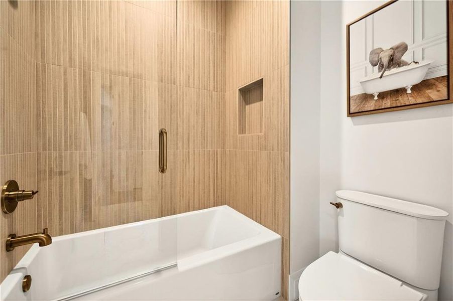 Furnished interior view inside a new home in , Atlanta (Image 32).