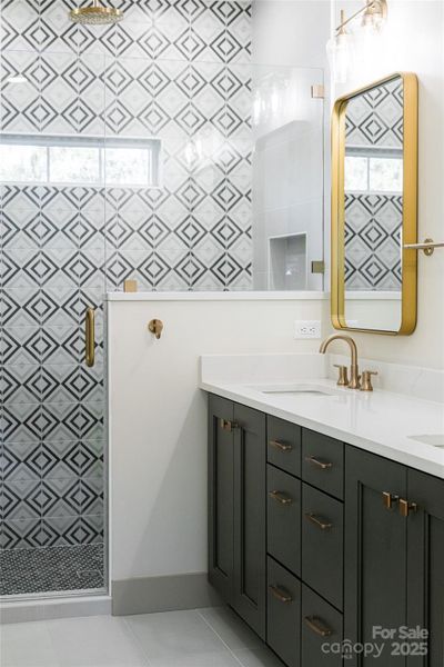 Image 43 of a home in . Image 43 of a home in .