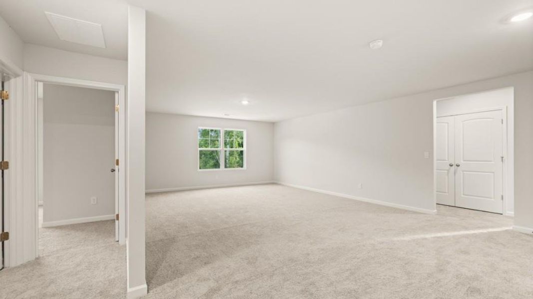 Spacious, unfurnished interior of a new home in , South Fulton (Image 19).