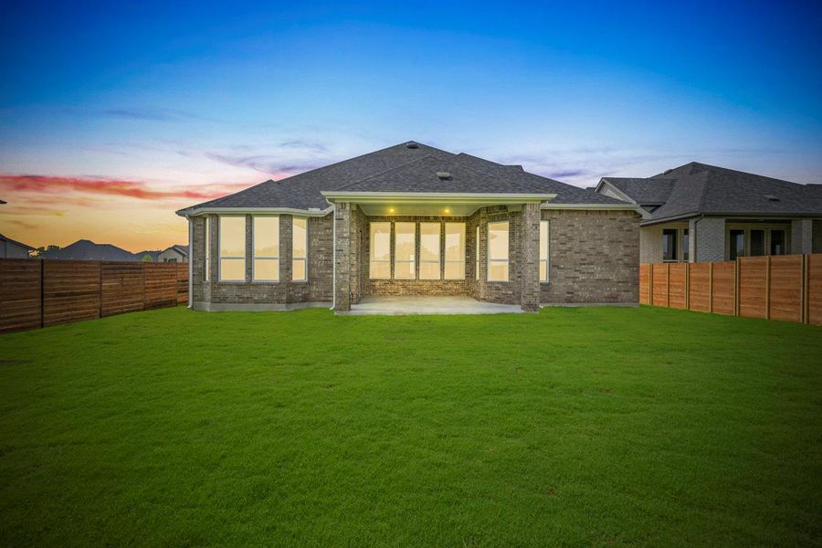 Image 20 of a home in Broken Oak. Image 20 of a home in Broken Oak.