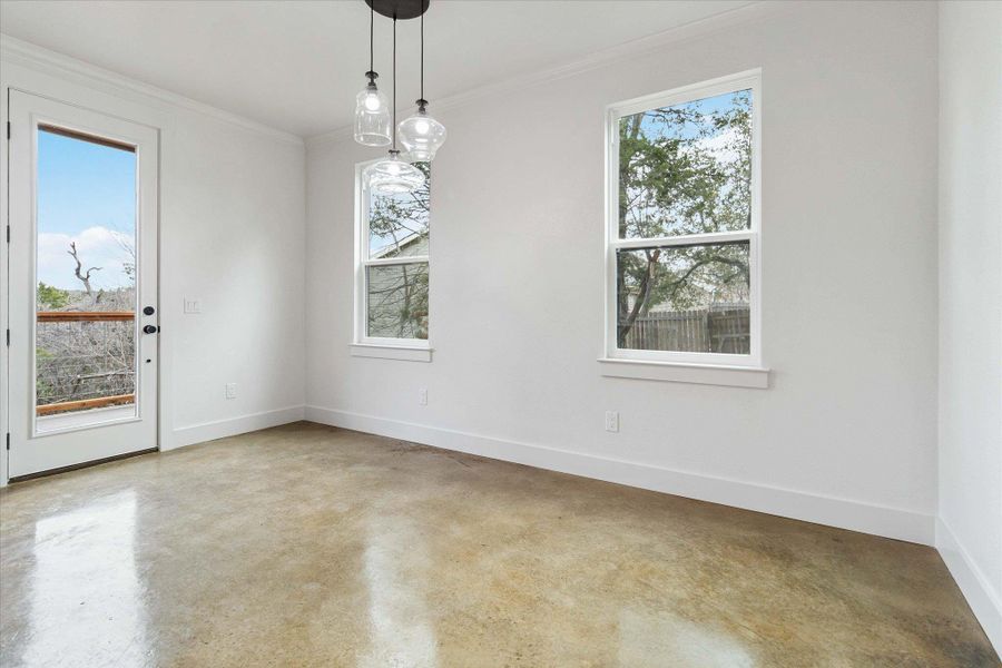Spacious, unfurnished interior of a new home in , Wimberley (Image 33).