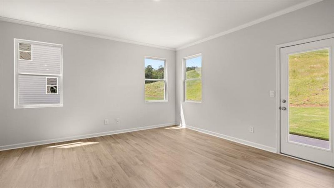 Spacious, unfurnished interior of a new home in Sheffield Highlands, Dallas (Image 24).