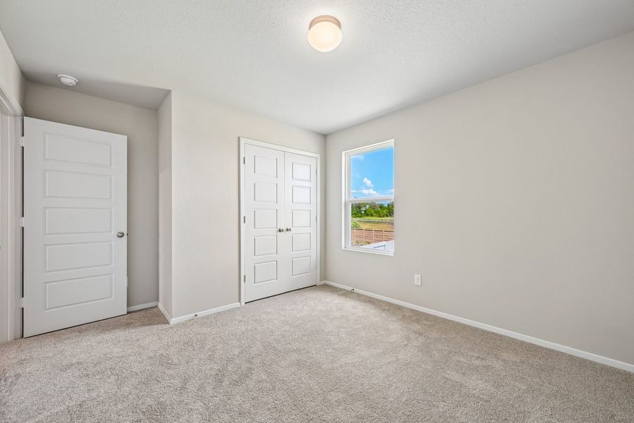 Spacious, unfurnished interior of a new home in Casetta Ranch, Kyle (Image 23).