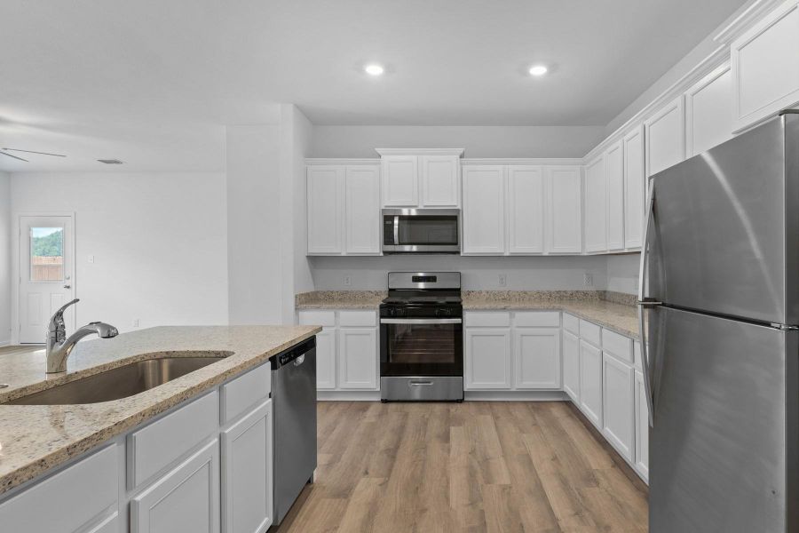 Furnished interior view inside a new home in , Maxwell (Image 5).