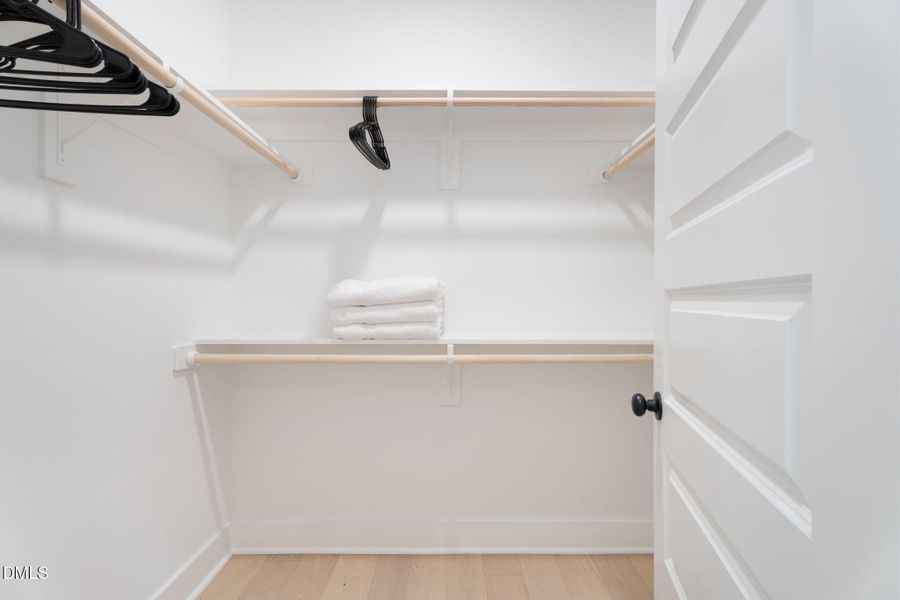 32-web-or-mls-DSC08054 32-web-or-mls-DSC08054