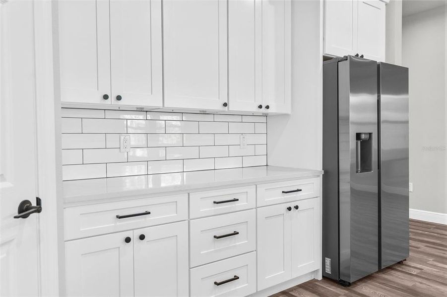 Furnished interior view inside a new home in , Weeki Wachee (Image 10).