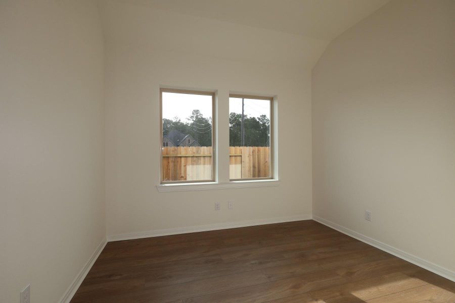 Spacious, unfurnished interior of a new home in Escondido - Terrace Collection, Magnolia (Image 19).