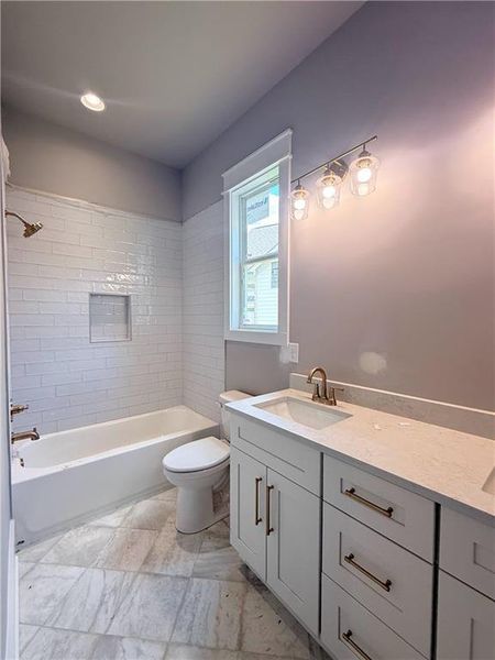 Furnished interior view inside a new home in , Jefferson (Image 18).