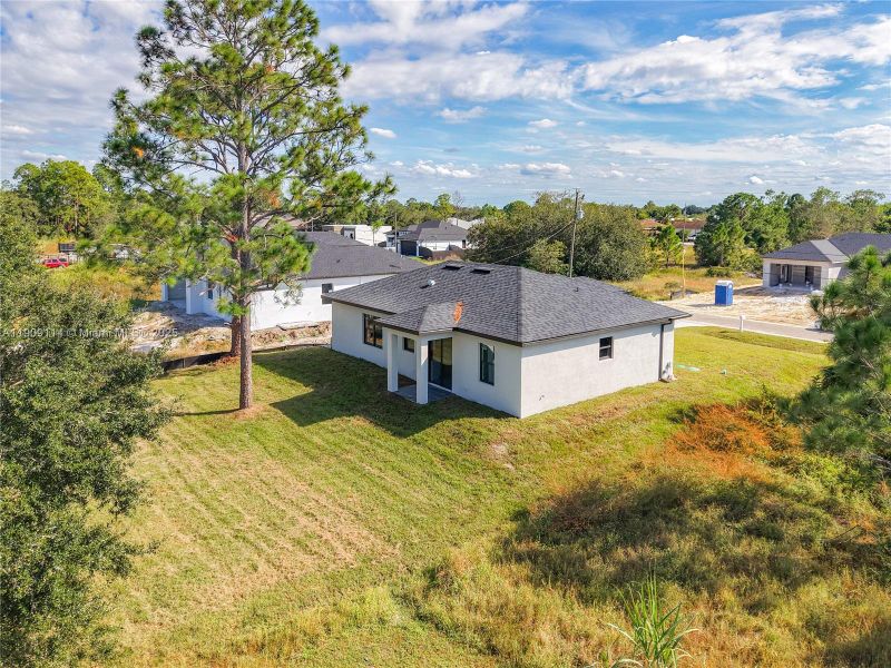 Image 52 of a home in .