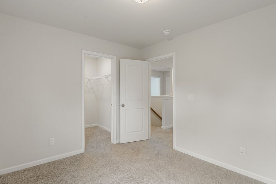Representative unfurnished interior of a home built from the Adger by Hurricane Builders in Amber Hill, West Columbia (Image 33).