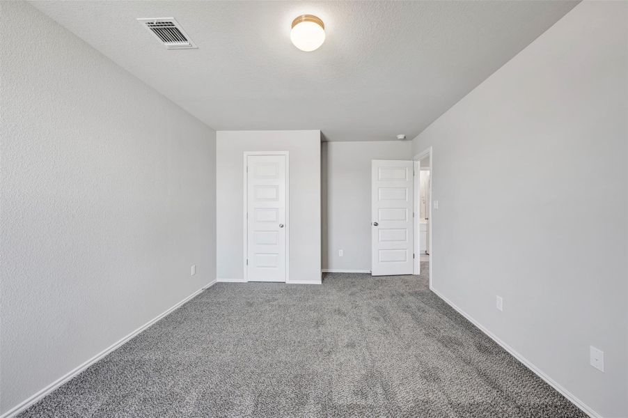 Spacious, unfurnished interior of a new home in Carillon, Manor (Image 30).