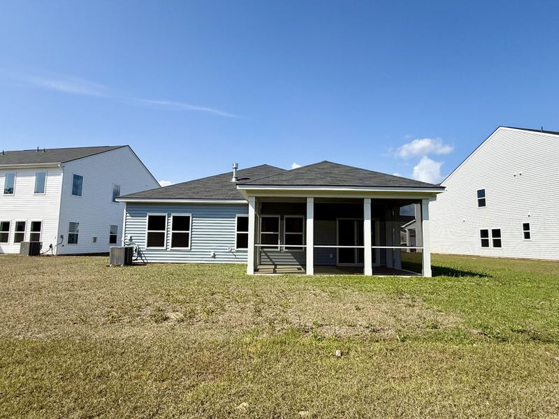 Exterior details and patio area of a home in , Summerville (Image 4).