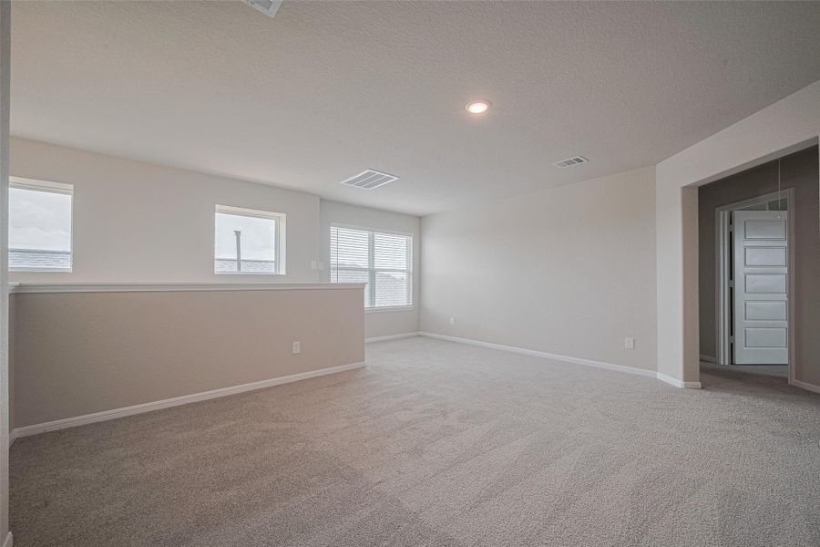 Spacious, unfurnished interior of a new home in La Segarra, Brookshire (Image 42). Spacious, unfurnished interior of a new home in La Segarra, Brookshire (Image 42).