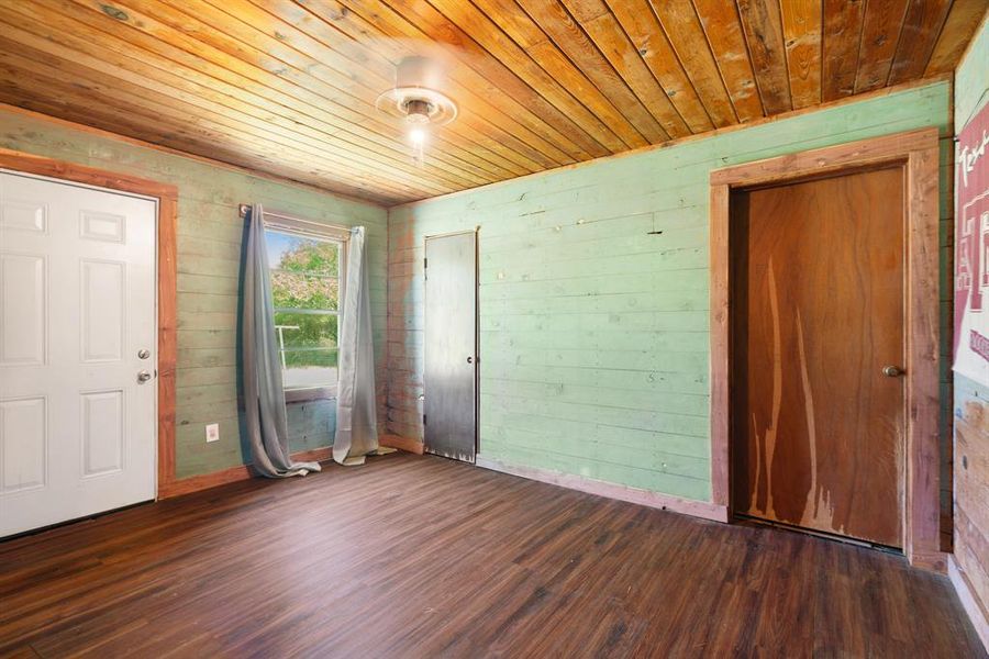 In-progress construction of a new home in , Blossom, TX (Image 23).