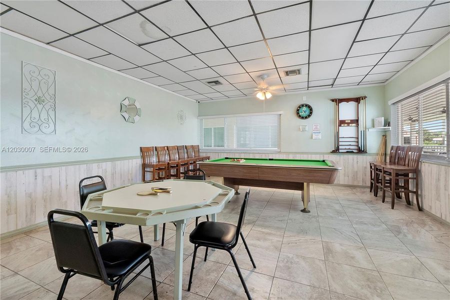 Community amenities in , Dania Beach (Image 42).