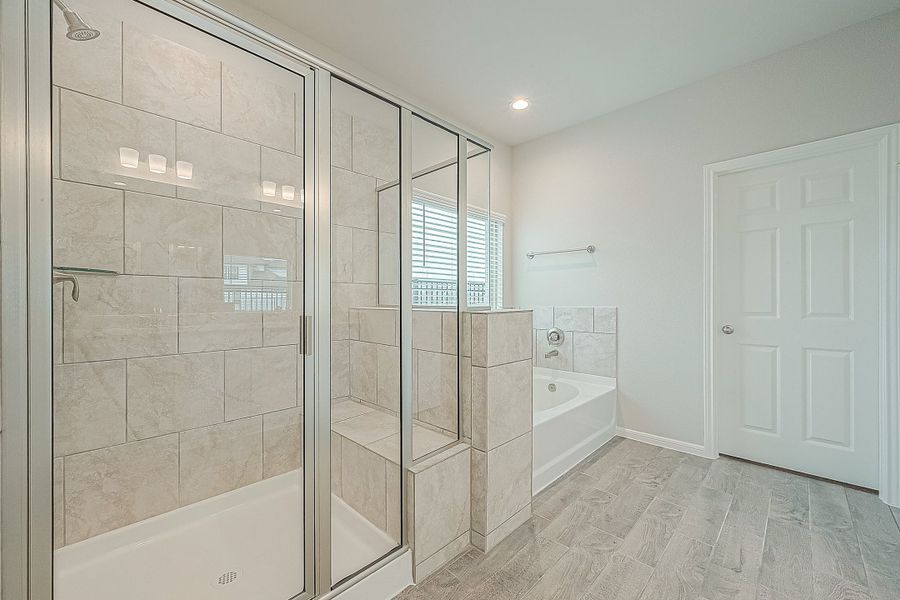 Representative furnished interior of a home built from the Floor Plan 2050 by Colina Homes in Grand Magnolia, Magnolia (Image 8).