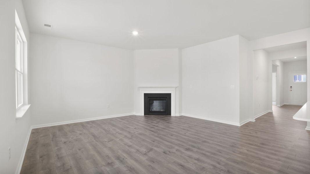 Spacious, unfurnished interior of a new home in Pine Lake Estates, Anderson (Image 21).