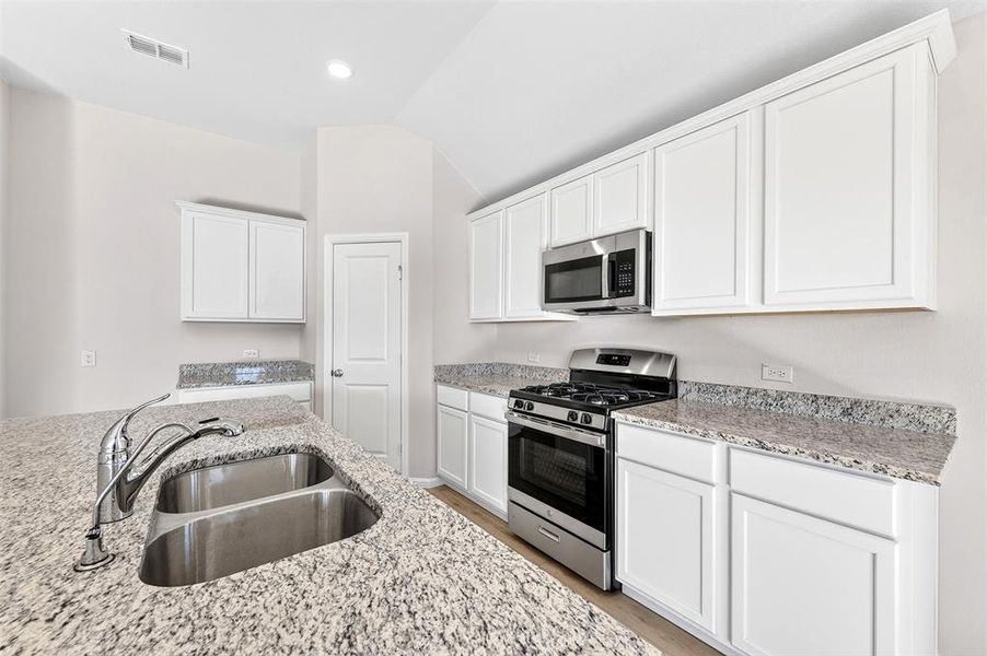 Furnished interior view inside a new home in Verandah, Royse City (Image 13).