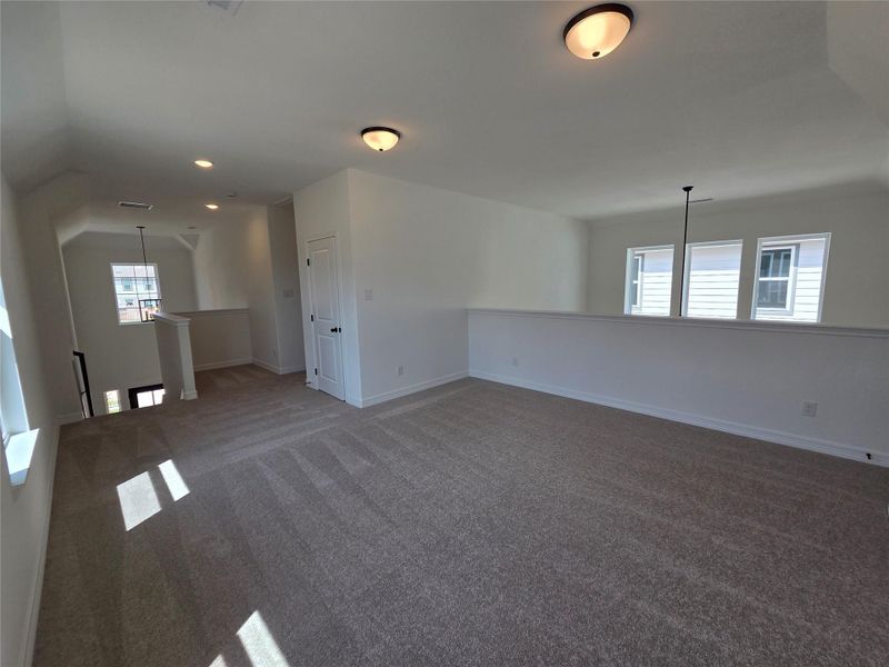Spacious, unfurnished interior of a new home in Emory Glen, Magnolia (Image 15).