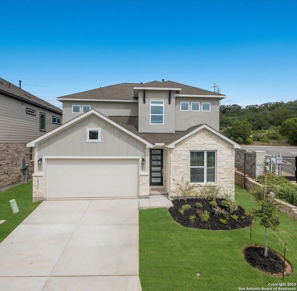 Image 30 of a home in Crown Ridge Manor. Image 30 of a home in Crown Ridge Manor.