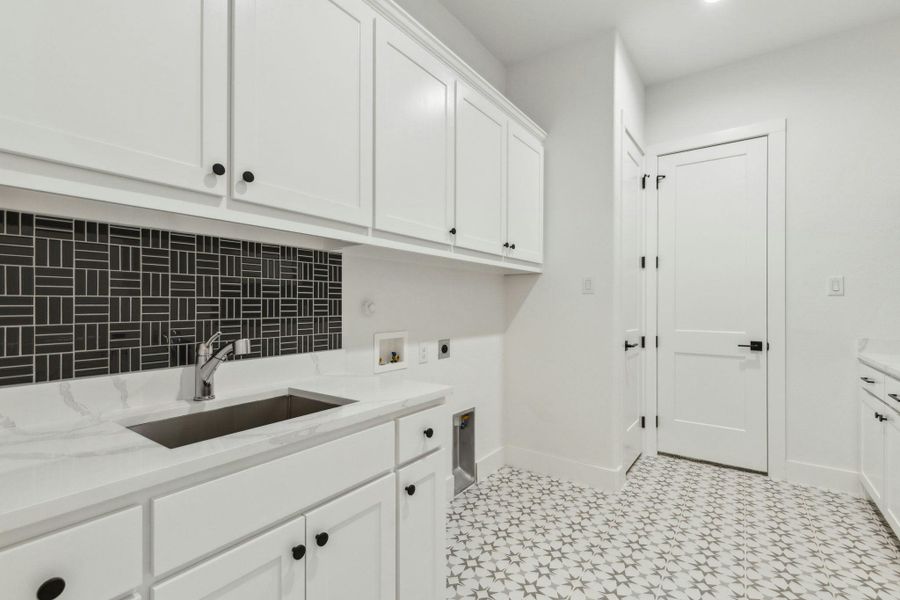 Furnished interior view inside a new home in The Vines, Haslet (Image 13).