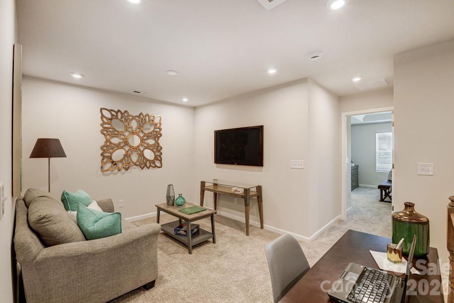 For representation purposes of floorplan only, actual homesite is under construction and design and structural options may vary For representation purposes of floorplan only, actual homesite is under construction and design and structural options may vary