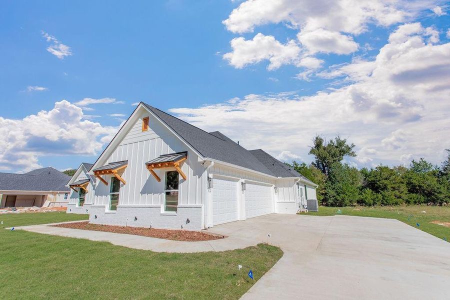 Community amenities in , Tyler (Image 33).