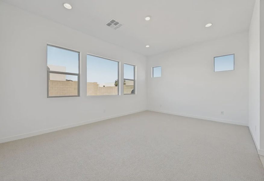 Primary Bedroom - 8 of 12