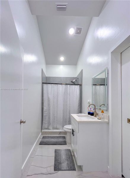 Furnished interior view inside a new home in , Lehigh Acres (Image 12). Furnished interior view inside a new home in , Lehigh Acres (Image 12).