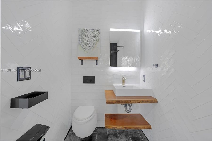 Furnished interior view inside a new home in , Miami (Image 5). Furnished interior view inside a new home in , Miami (Image 5).