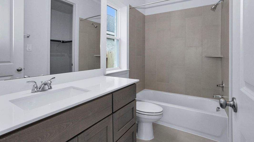 Furnished interior view inside a new home in Audubon, Magnolia (Image 7).
