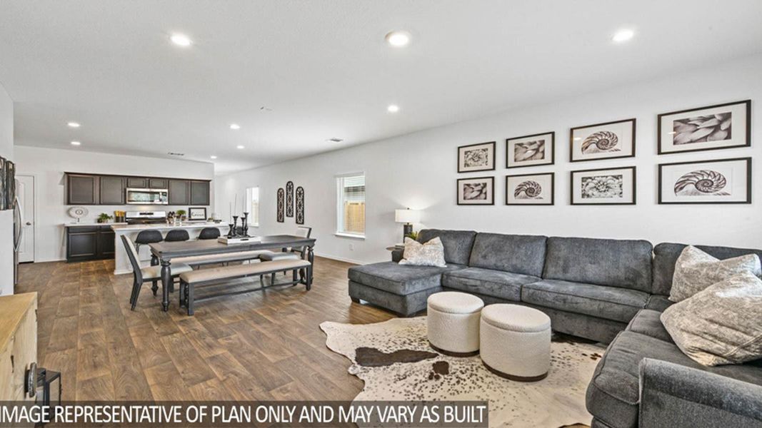 Furnished interior view inside a new home in Lake Conroe Cove, Willis (Image 3).