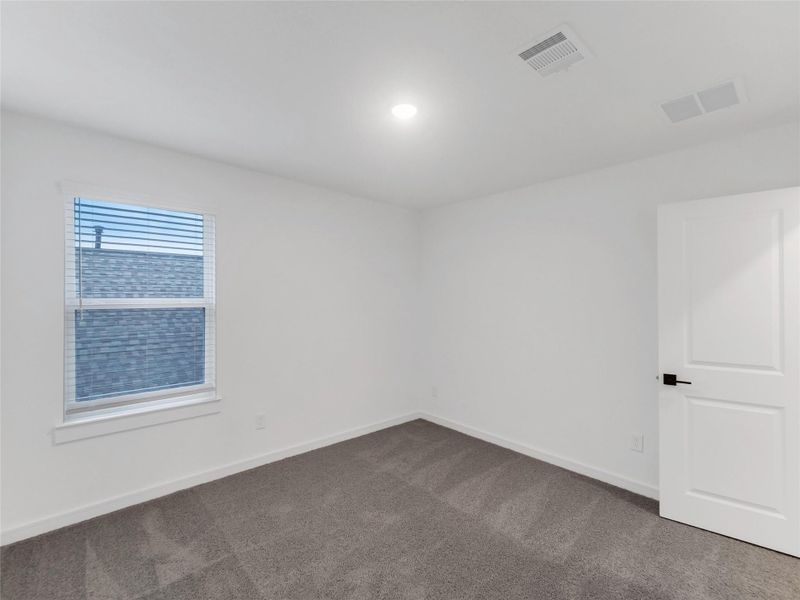 Spacious, unfurnished interior of a new home in Oakberry Trails, Waller (Image 31).