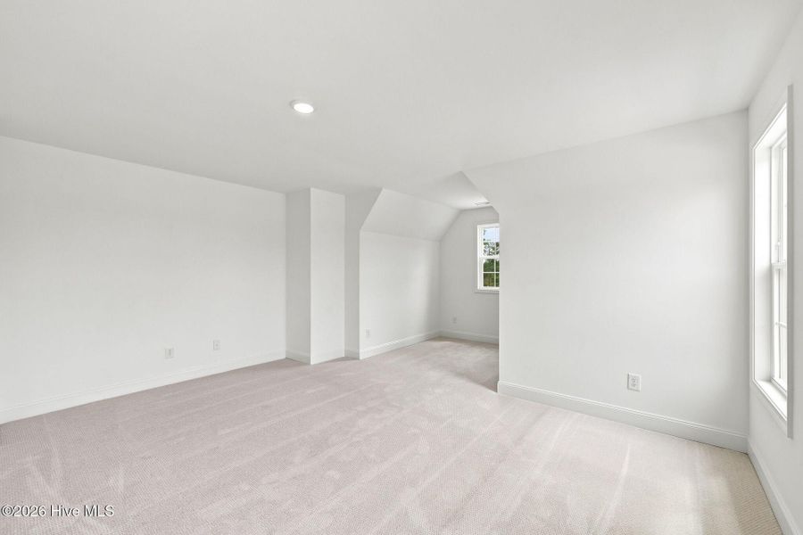 Spacious, unfurnished interior of a new home in Legacy Lakes, Aberdeen (Image 29).