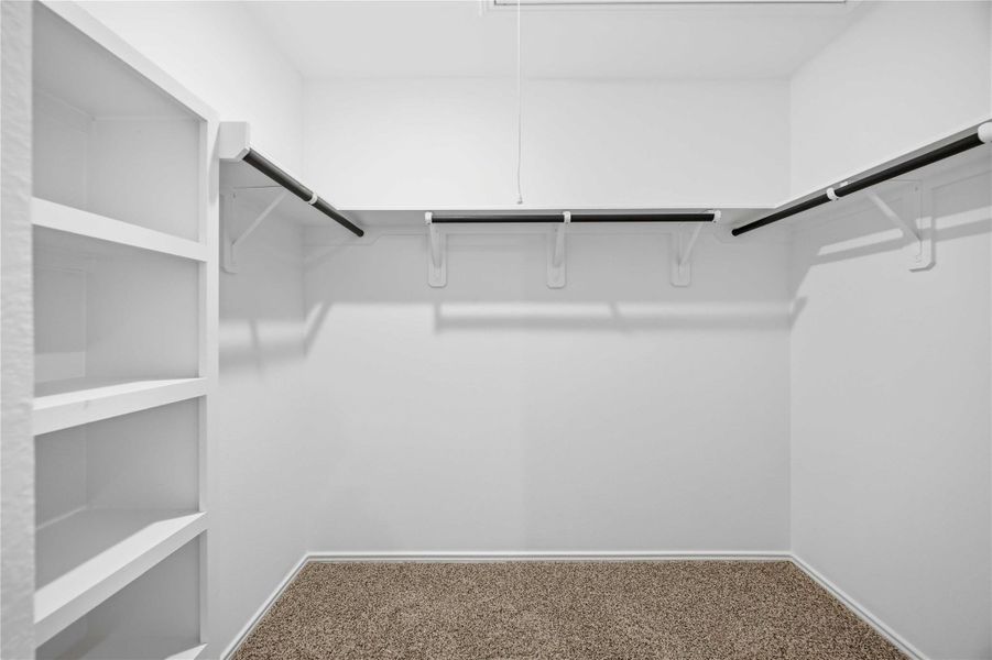 Spacious, unfurnished interior of a new home in Garver Heights, Houston (Image 10).
