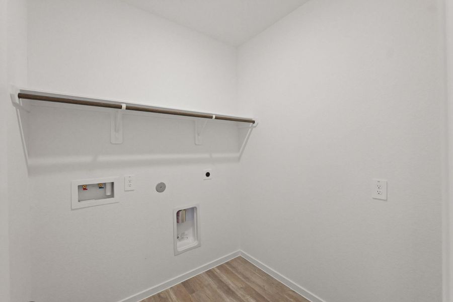 Spacious, unfurnished interior of a new home in Cypress Green, Hockley (Image 8). Spacious, unfurnished interior of a new home in Cypress Green, Hockley (Image 8).