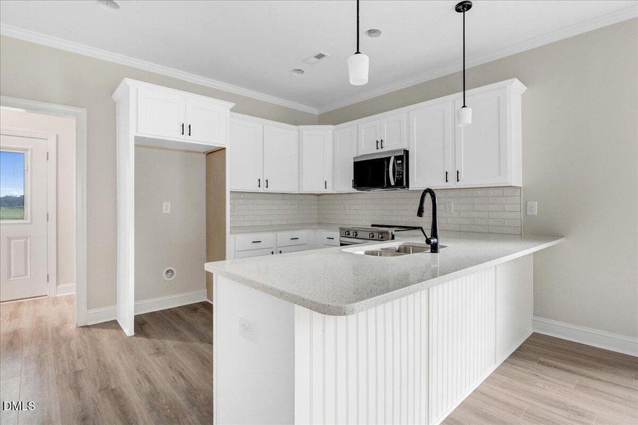 15-510 S Vance St-15