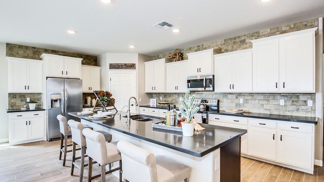 Representative furnished interior of a home built from the Citrine - Plan 5042 by D.R. Horton in Sycamore Vista, Vail (Image 12). Representative furnished interior of a home built from the Citrine - Plan 5042 by D.R. Horton in Sycamore Vista, Vail (Image 12).