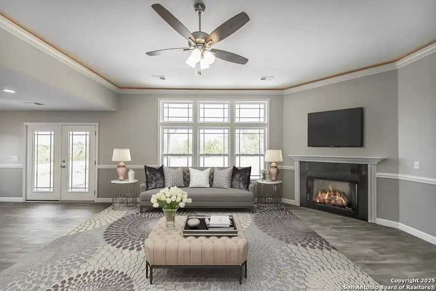 Furnished interior in a model home at Las Palomas Country Club Estates in La Vernia (Image 6). Furnished interior in a model home at Las Palomas Country Club Estates in La Vernia (Image 6).