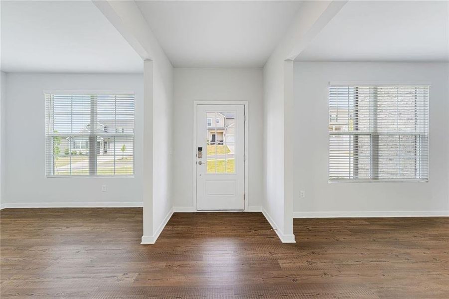 Spacious, unfurnished interior of a new home in Parkview Estates, South Fulton (Image 27).