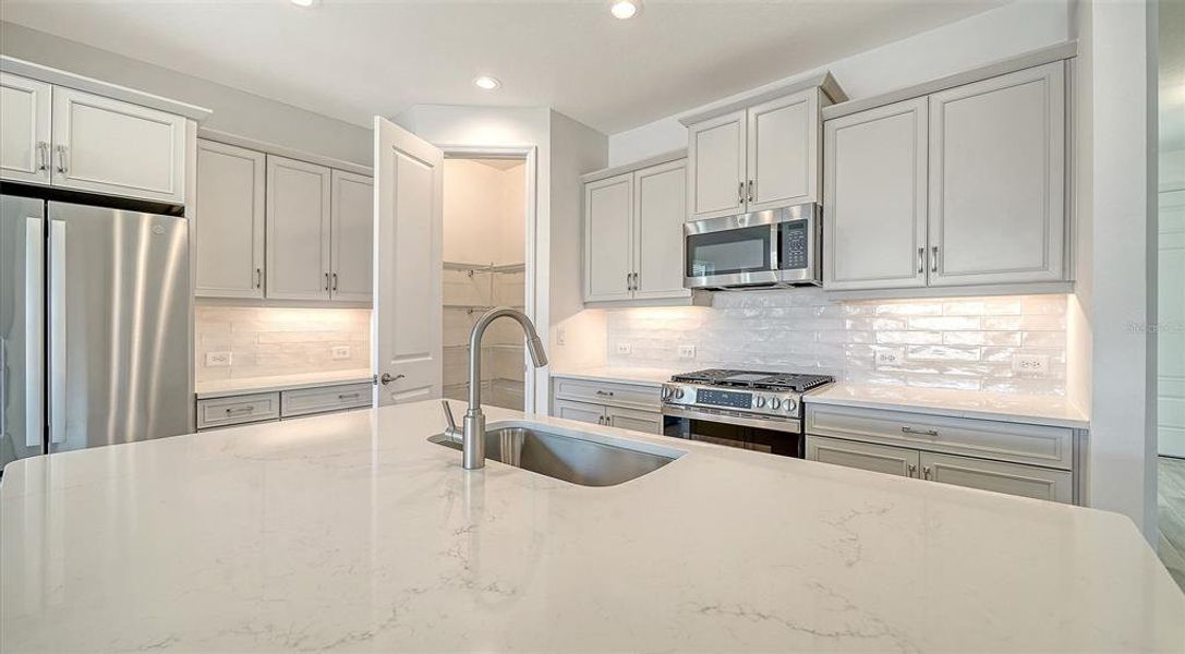 Furnished interior view inside a new home in Windward, Sarasota (Image 7). Furnished interior view inside a new home in Windward, Sarasota (Image 7).