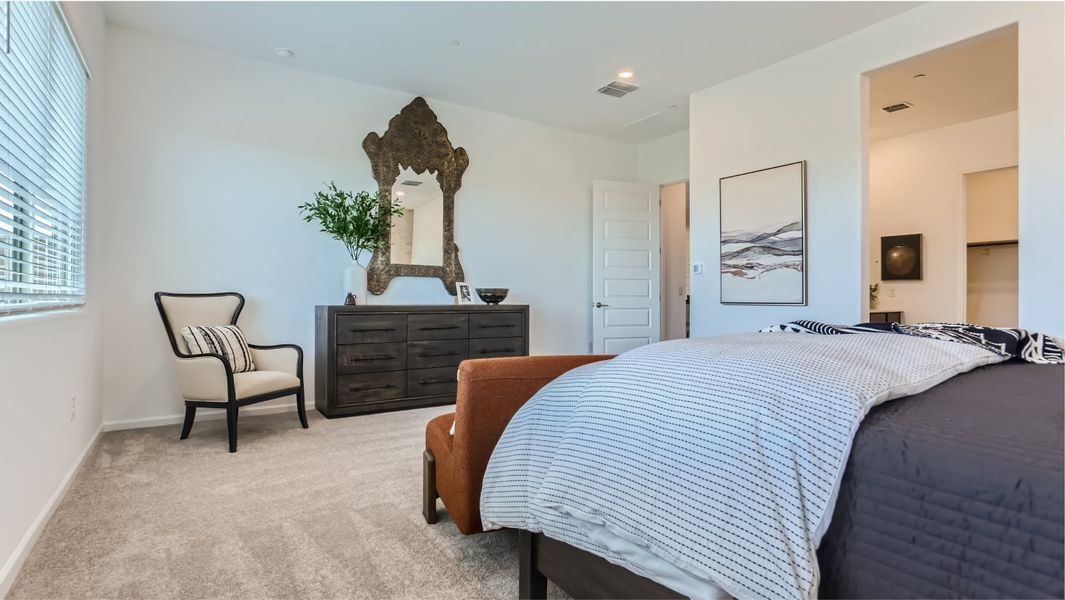 Outlander Owners Suite