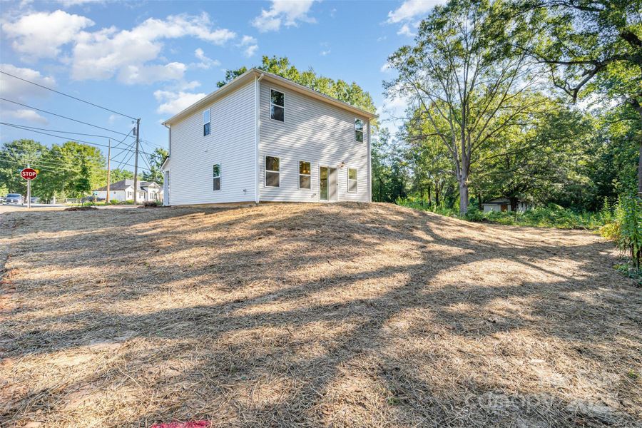 Front exterior of a new home in , Gastonia, NC, highlighting curb appeal (Image 16). Front exterior of a new home in , Gastonia, NC, highlighting curb appeal (Image 16).