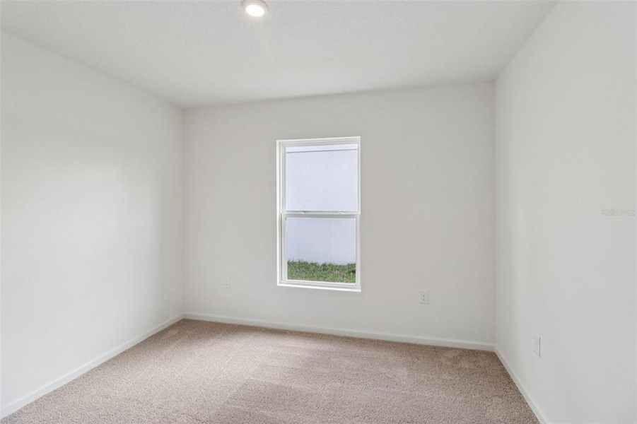 Spacious, unfurnished interior of a new home in Sumter Villas, Sumterville (Image 20).