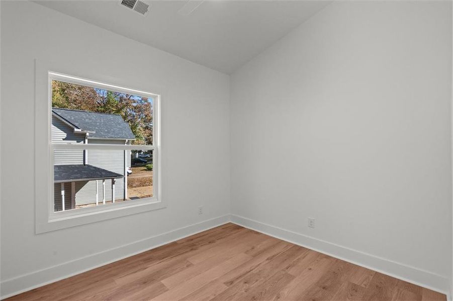 Spacious, unfurnished interior of a new home in , Villa Rica (Image 25).