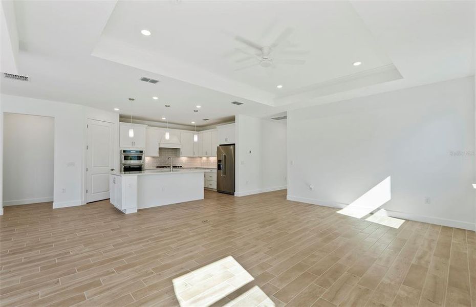 Spacious, unfurnished interior of a new home in Shores at Stillwater, Englewood (Image 20). Spacious, unfurnished interior of a new home in Shores at Stillwater, Englewood (Image 20).