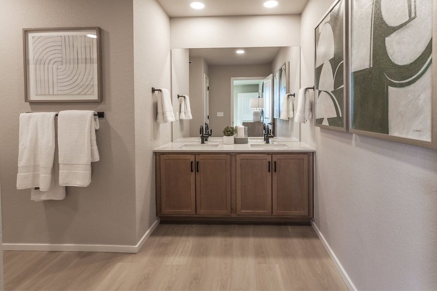 Representative furnished interior of a home built from the Clemens by Hartford Homes in Bloom, Fort Collins (Image 42).