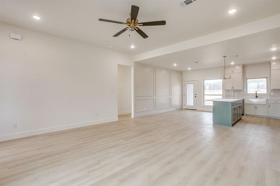 Spacious, unfurnished interior of a new home in , Millsap (Image 23). Spacious, unfurnished interior of a new home in , Millsap (Image 23).